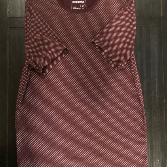 Express T-Shirts - Picture 4 of 5